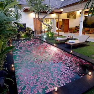 Sandi Agung Seminyak (Bali)